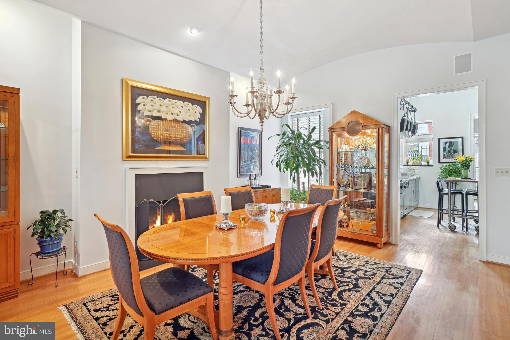 2020 HILLYER PLACE NW