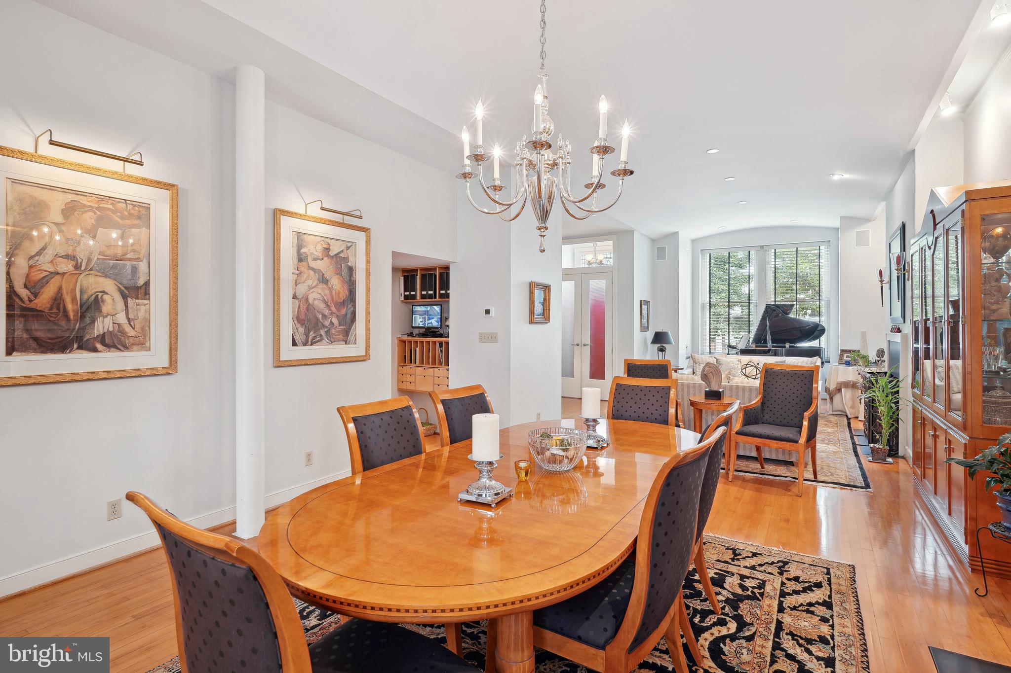 2020 HILLYER PLACE NW