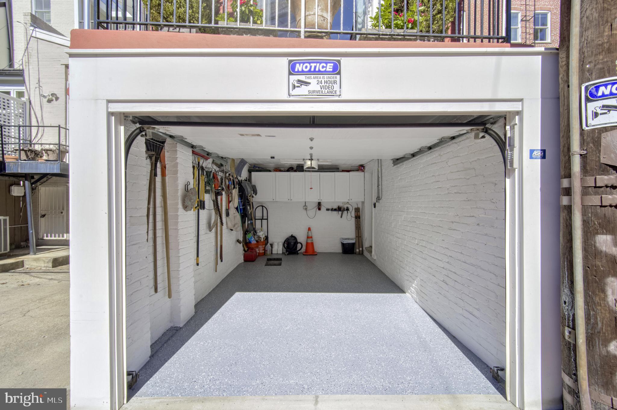 2020 HILLYER PLACE NW