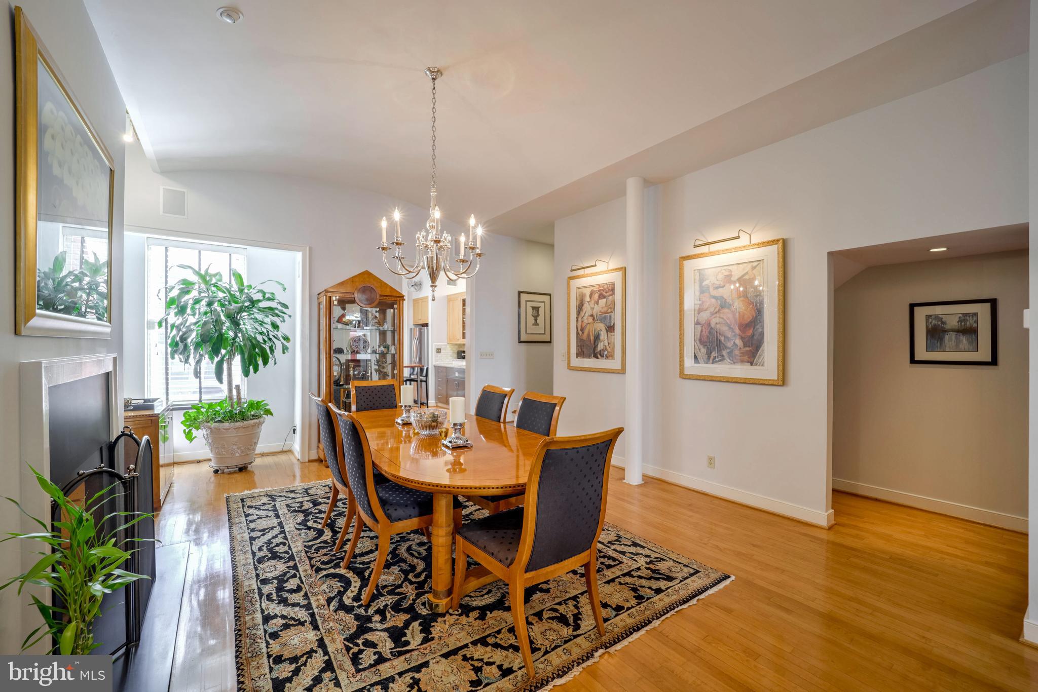 2020 HILLYER PLACE NW