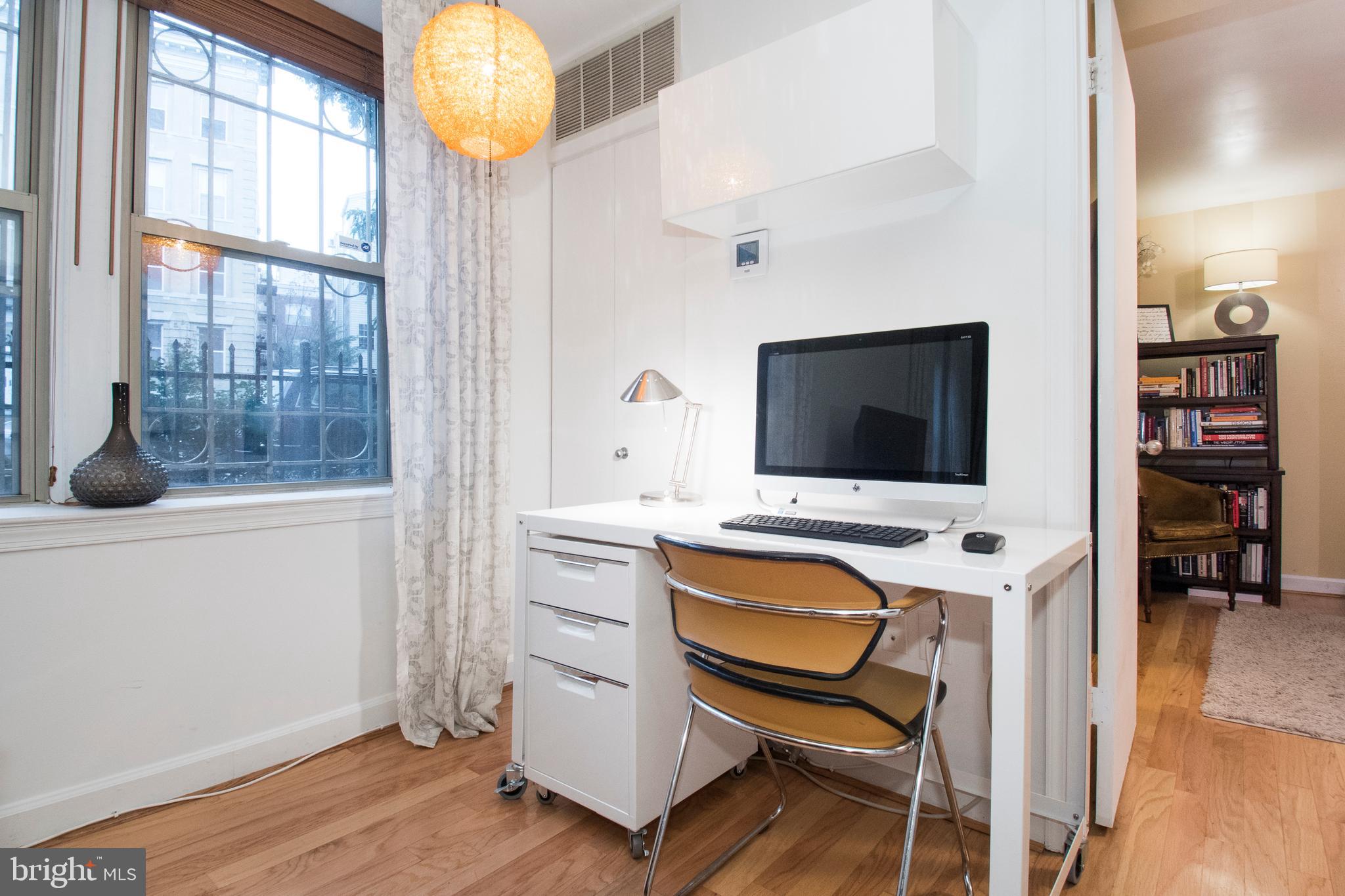 1801 CALVERT STREET NW G8