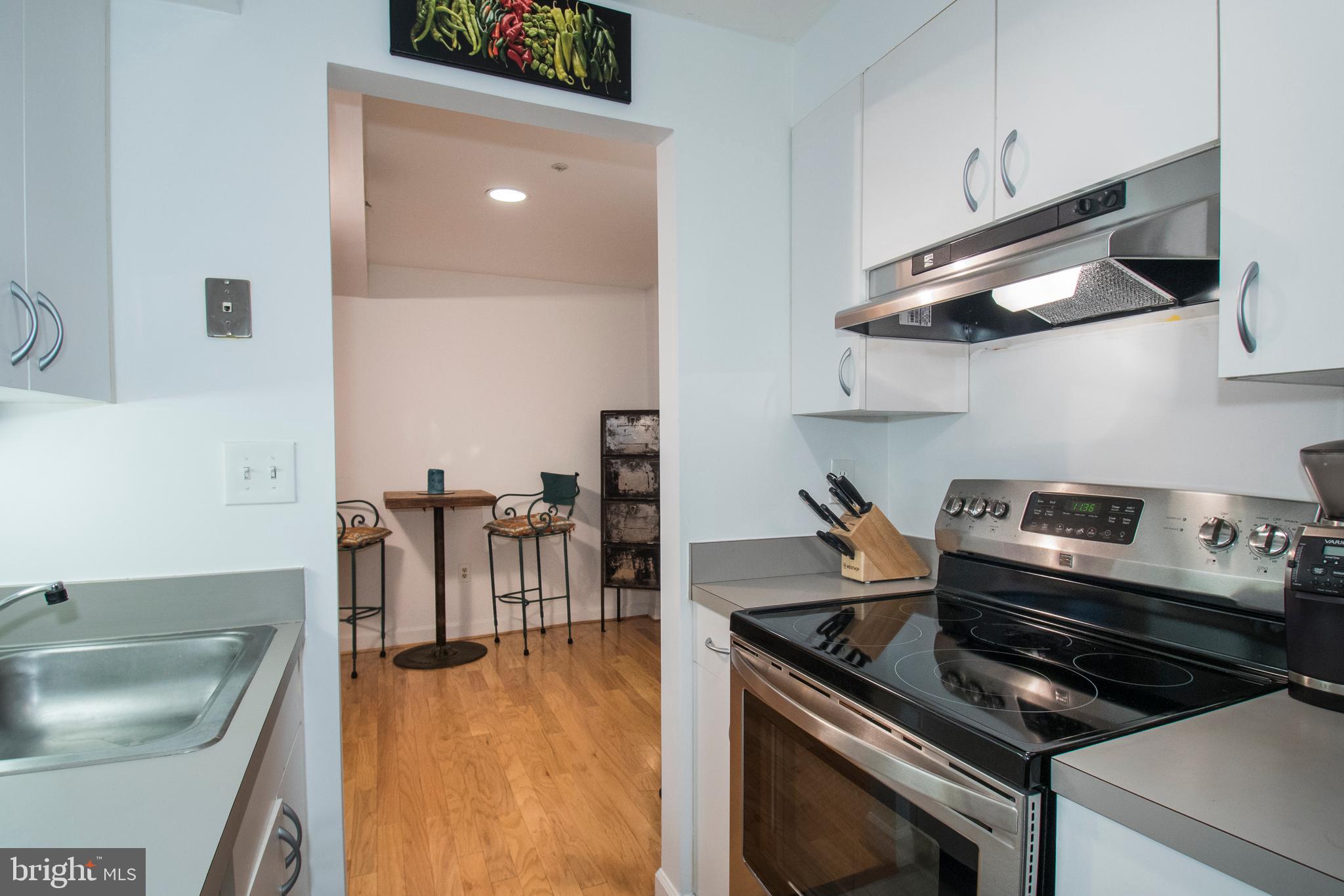 1801 CALVERT STREET NW G8