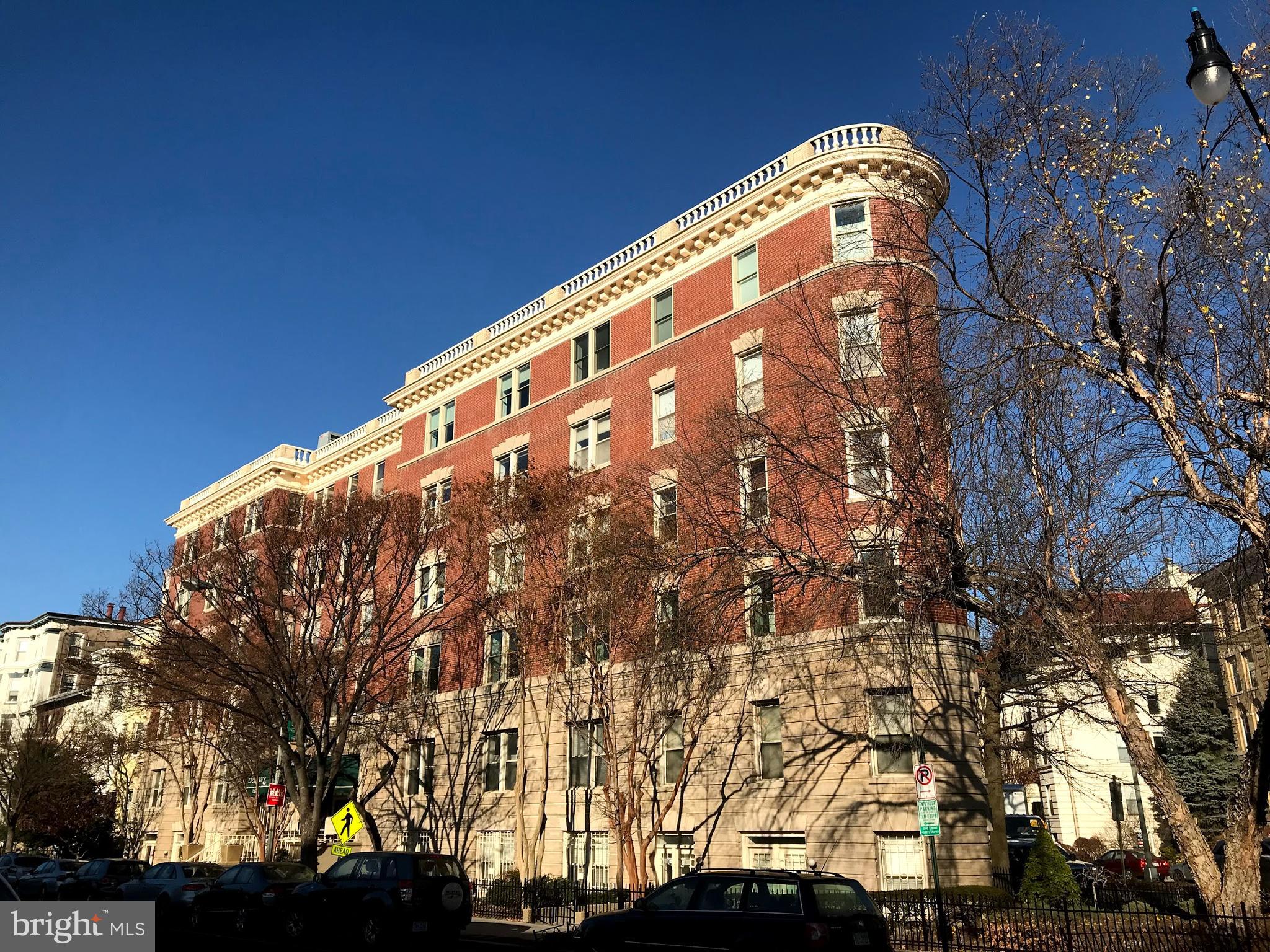 1801 CALVERT STREET NW G8