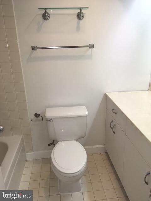 1801 CALVERT STREET NW G8