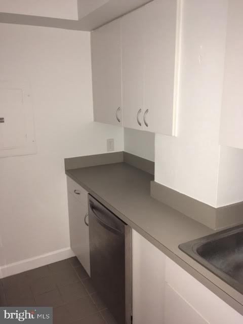 1801 CALVERT STREET NW G8