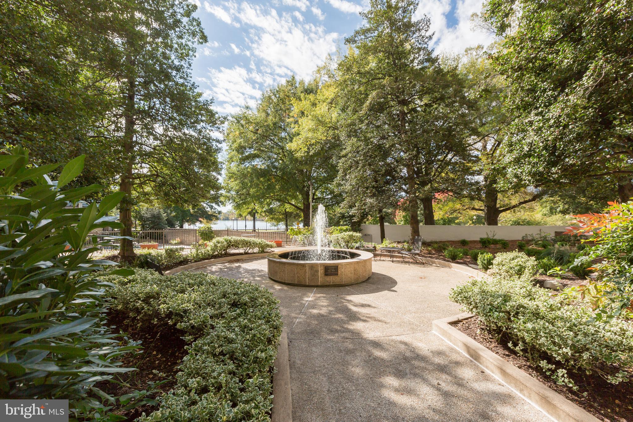 2700 NW VIRGINIA AVENUE NW 809