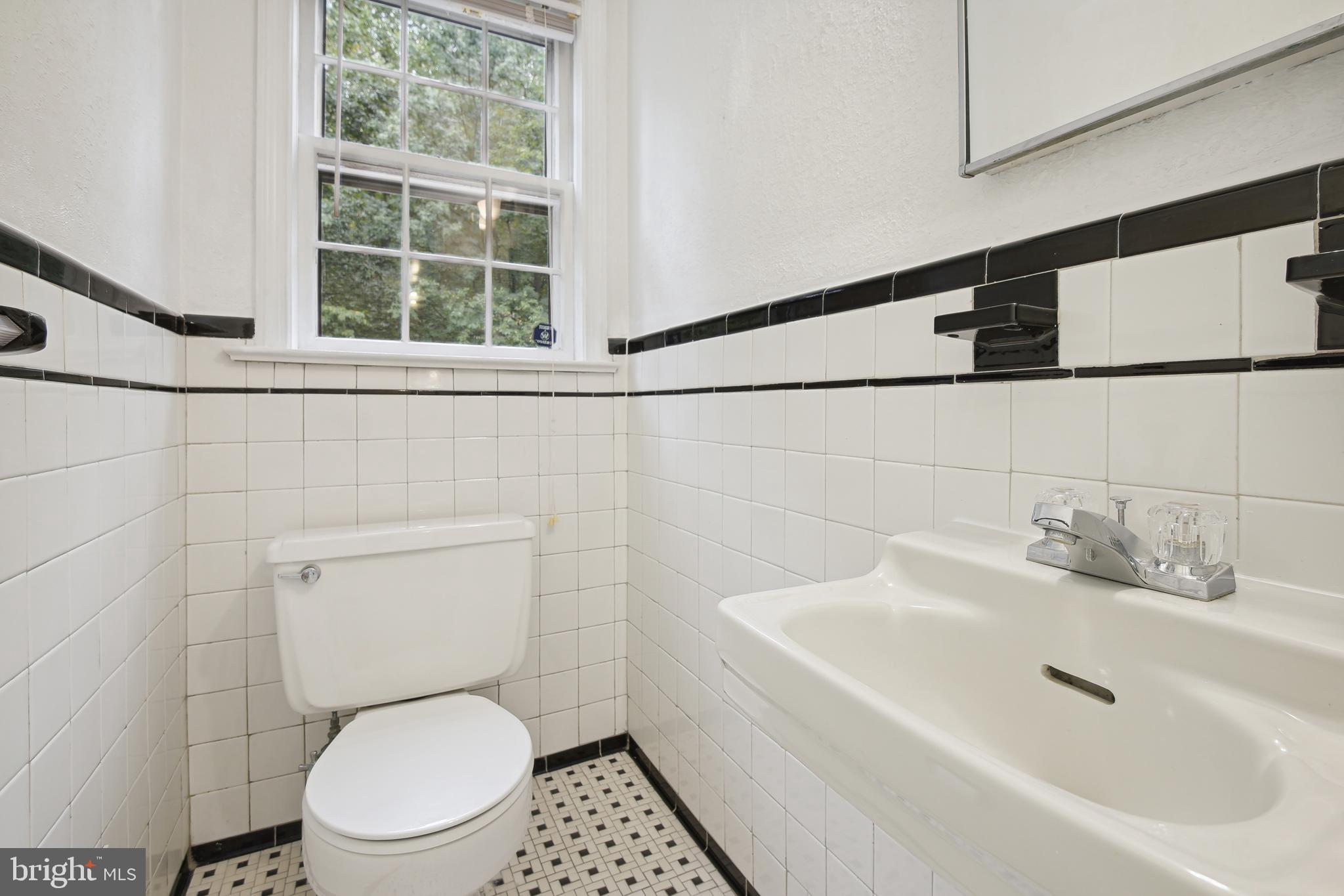 2926 KANAWHA STREET NW