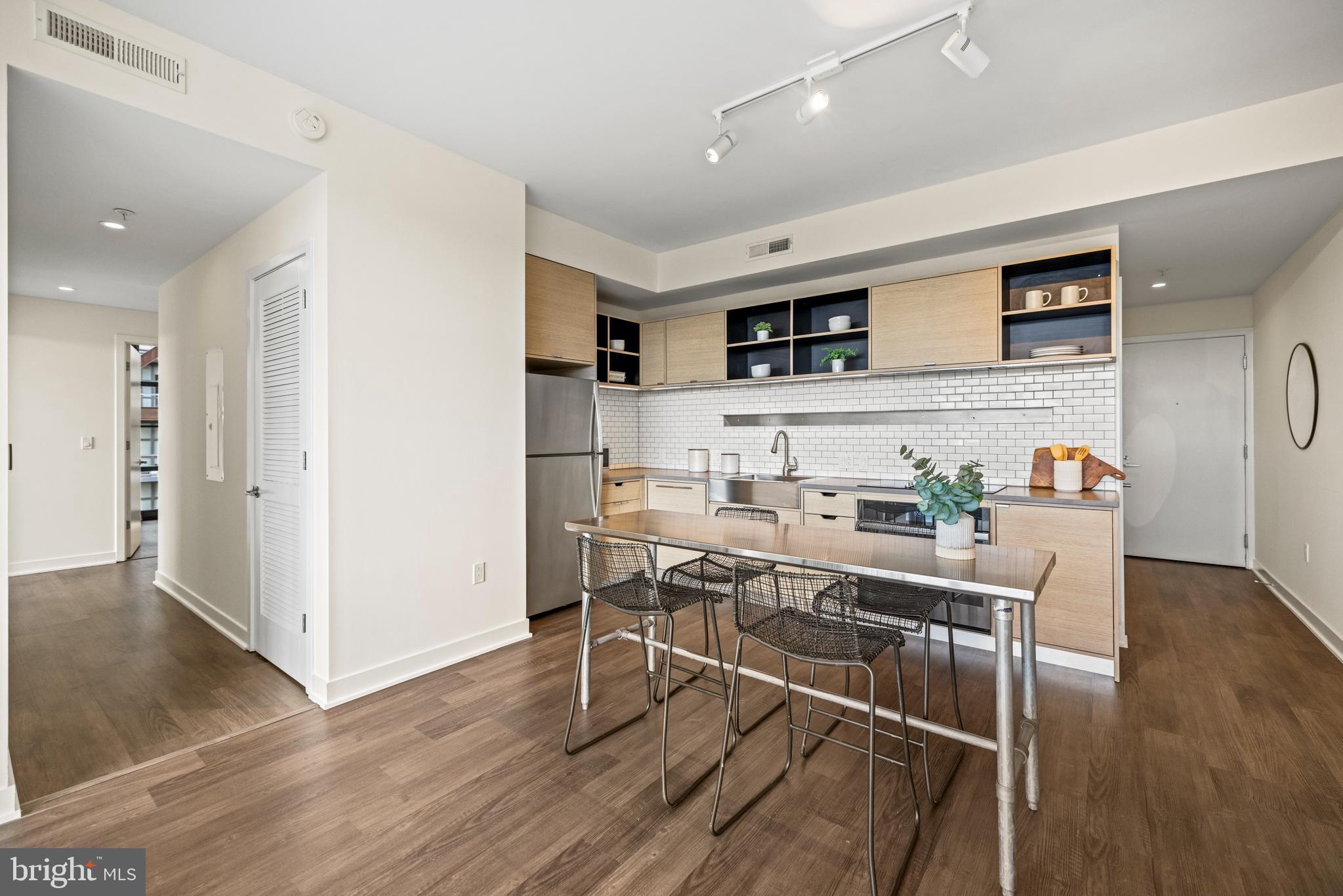 2030 8TH STREET NW PH8