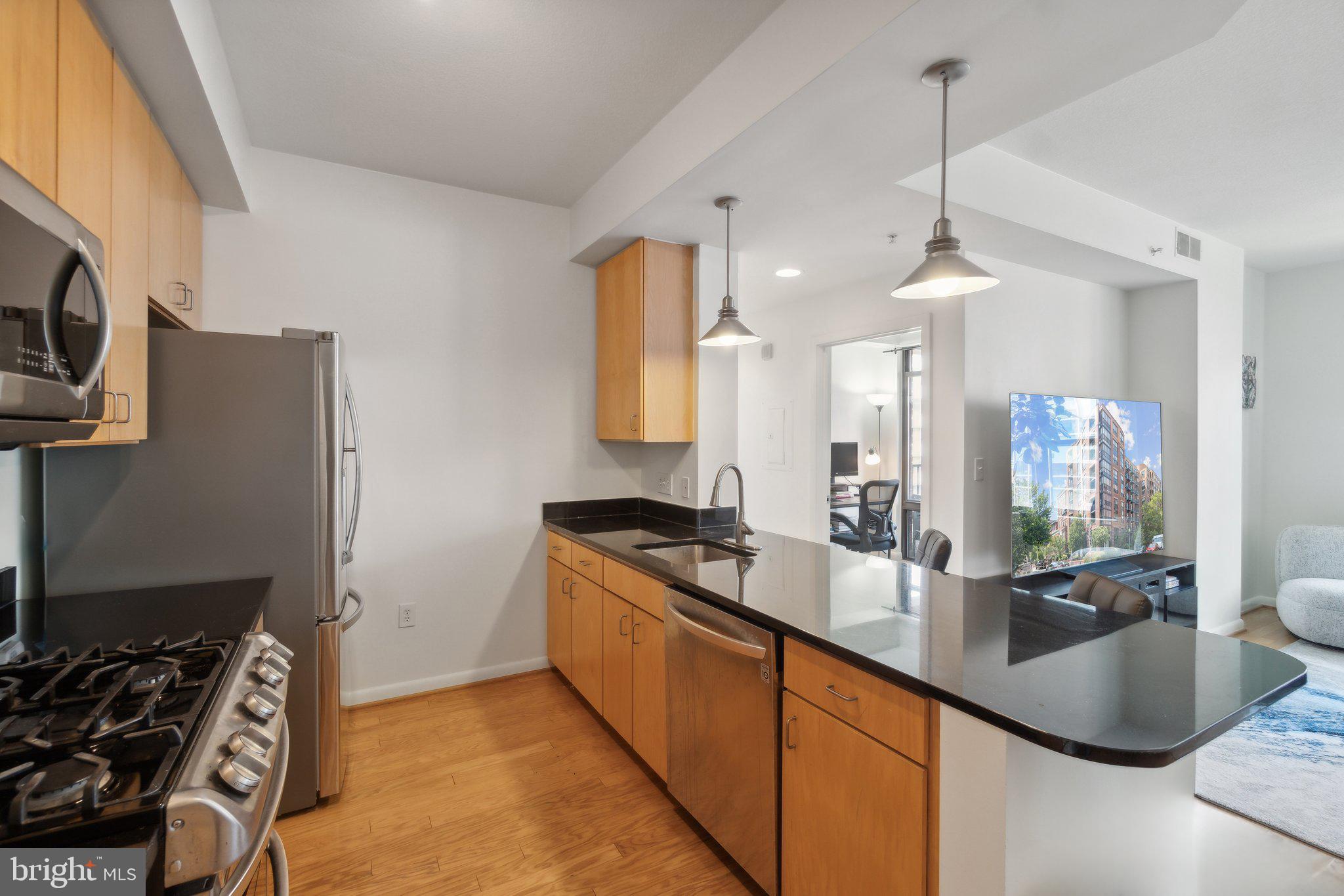 1001 L STREET NW 708