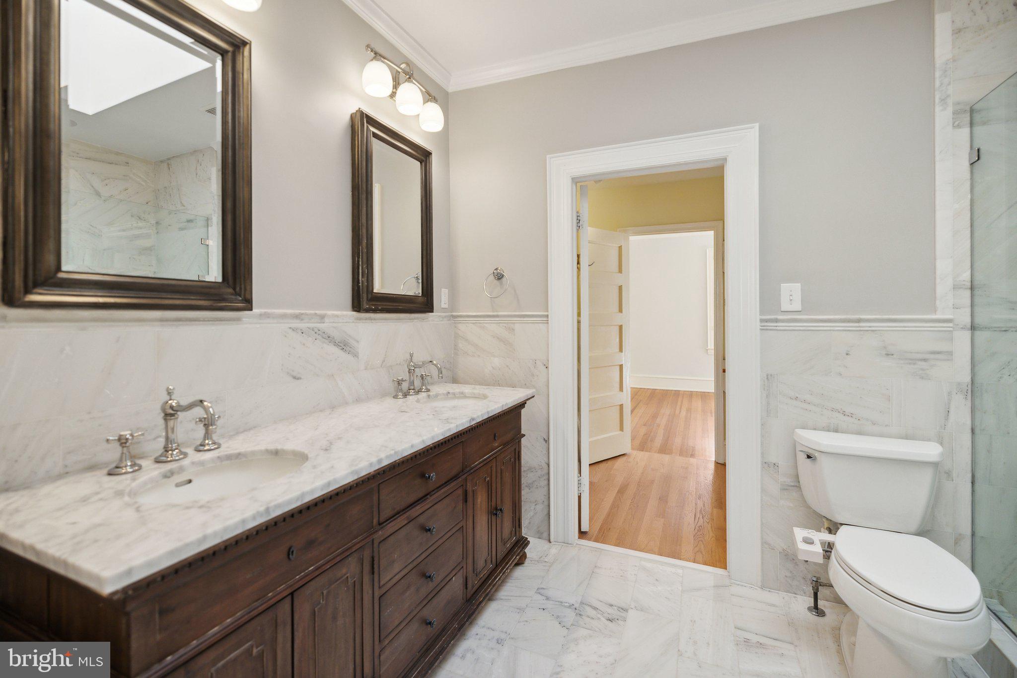 2619 WOODLEY PLACE NW