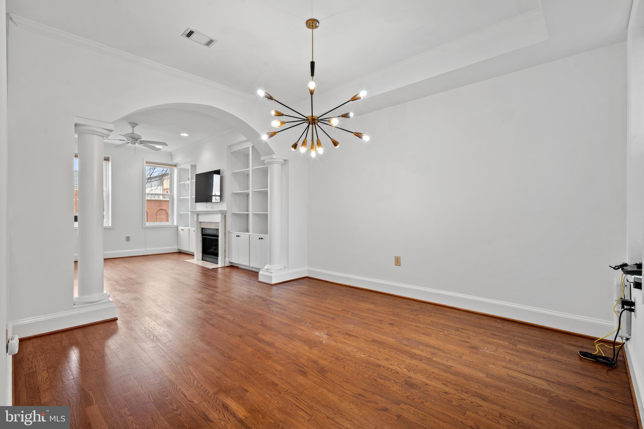 1258 NEAL STREET NE