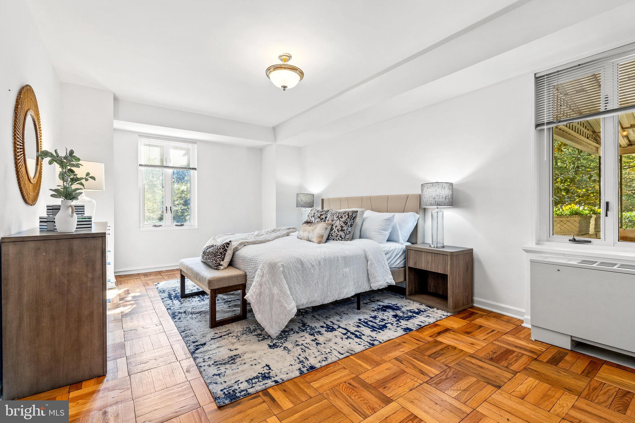 4301 MASSACHUSETTS AVENUE NW 1008