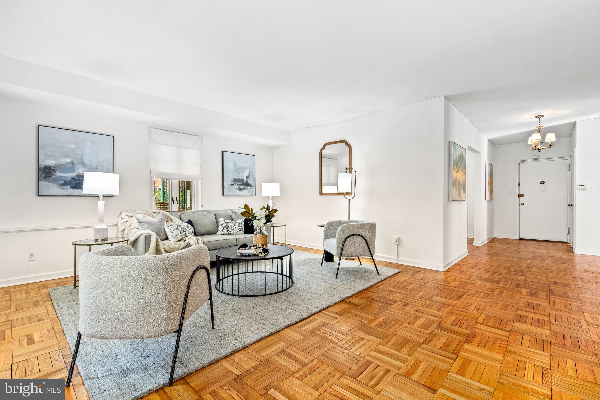 4301 MASSACHUSETTS AVENUE NW 1008