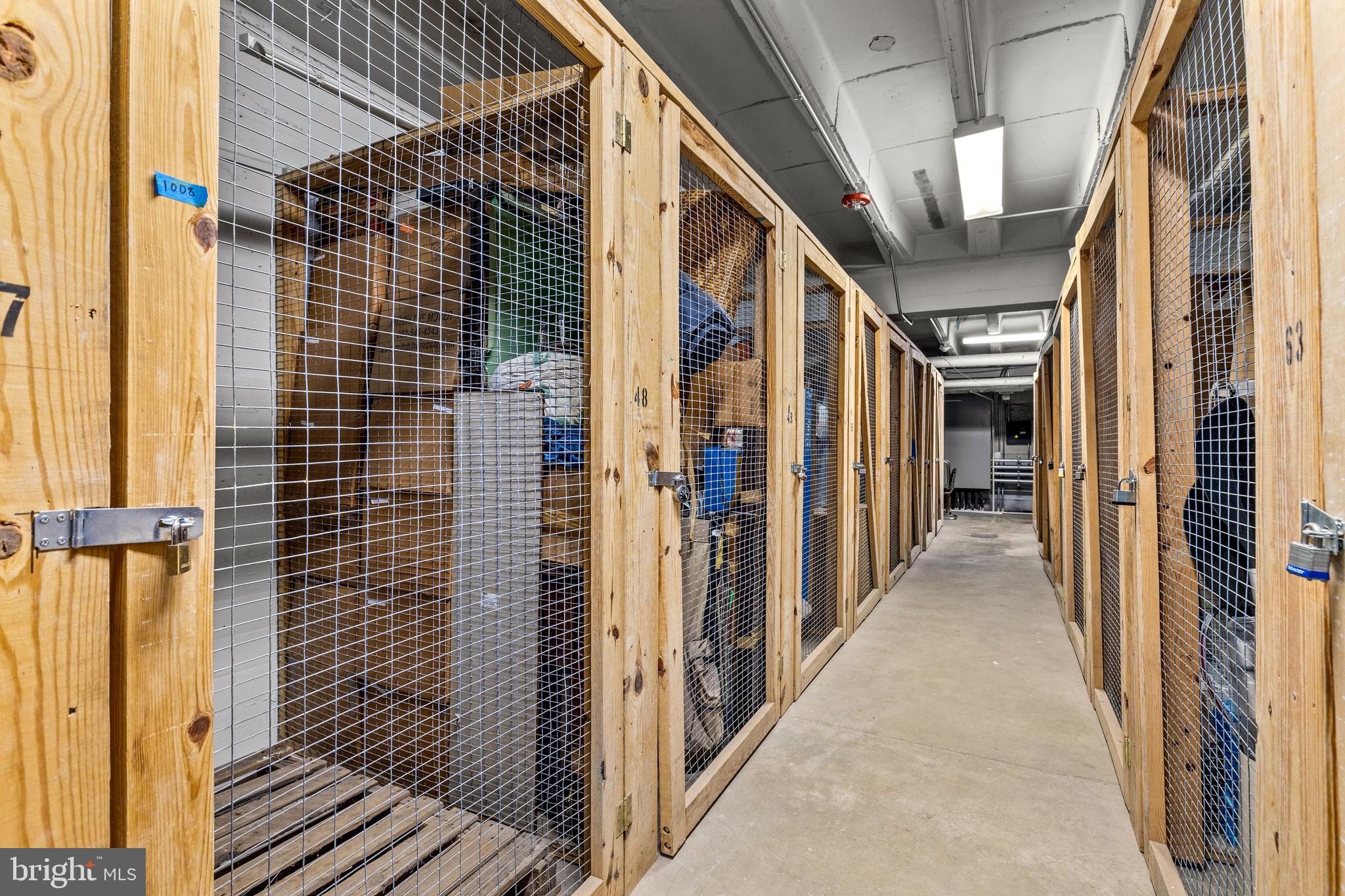 4301 MASSACHUSETTS AVENUE NW 1008