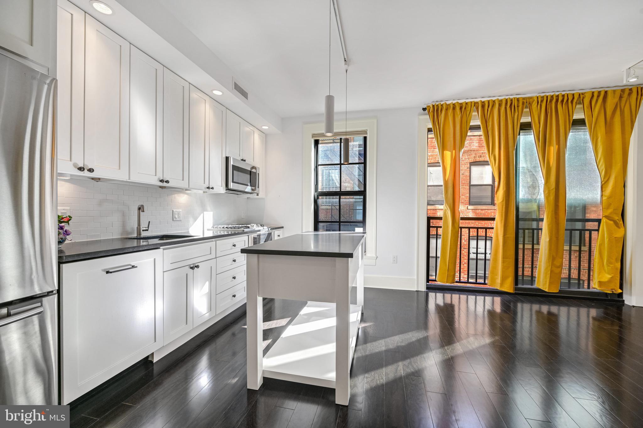 1011 M STREET NW 306