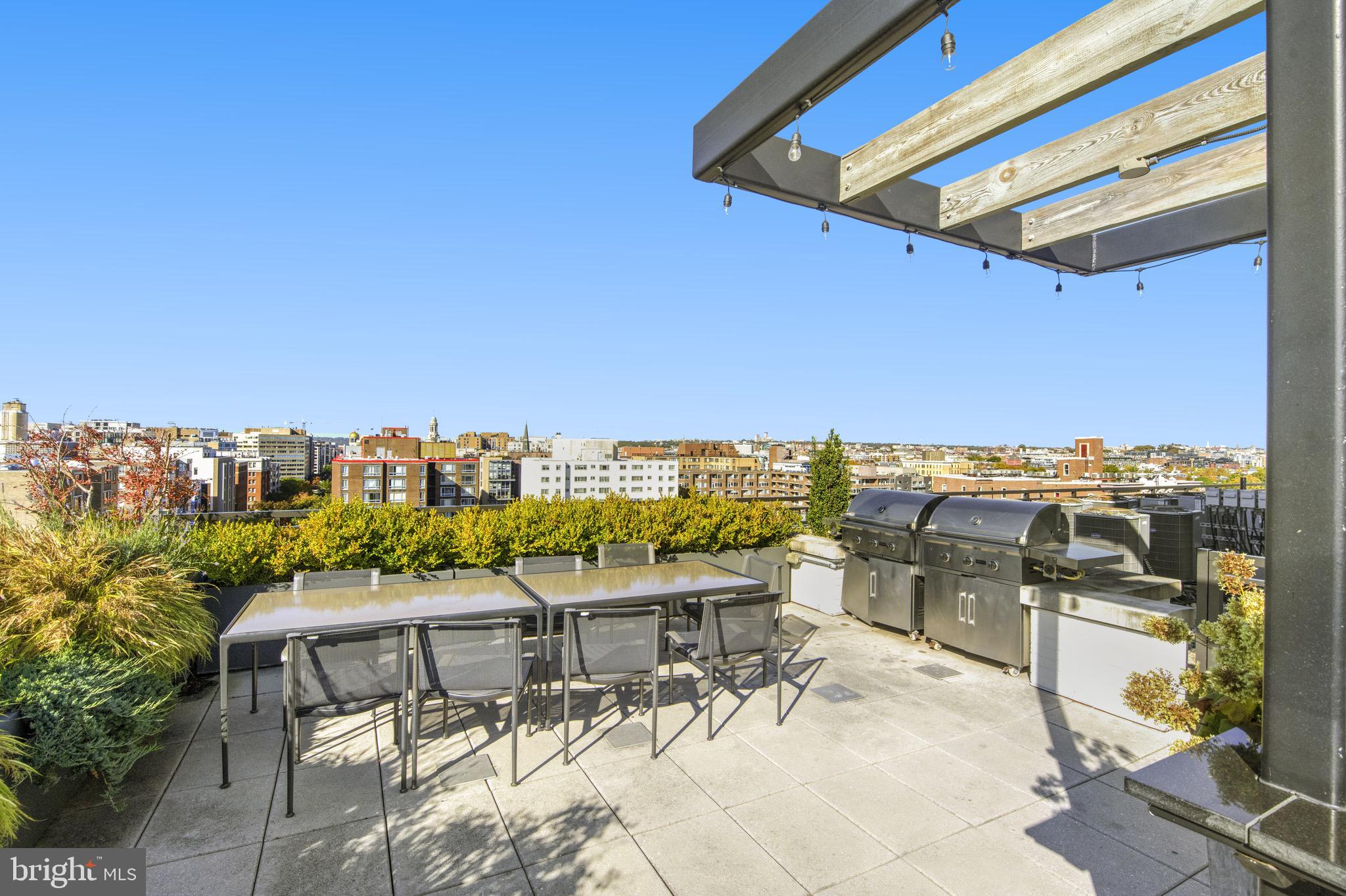 1011 M STREET NW 306