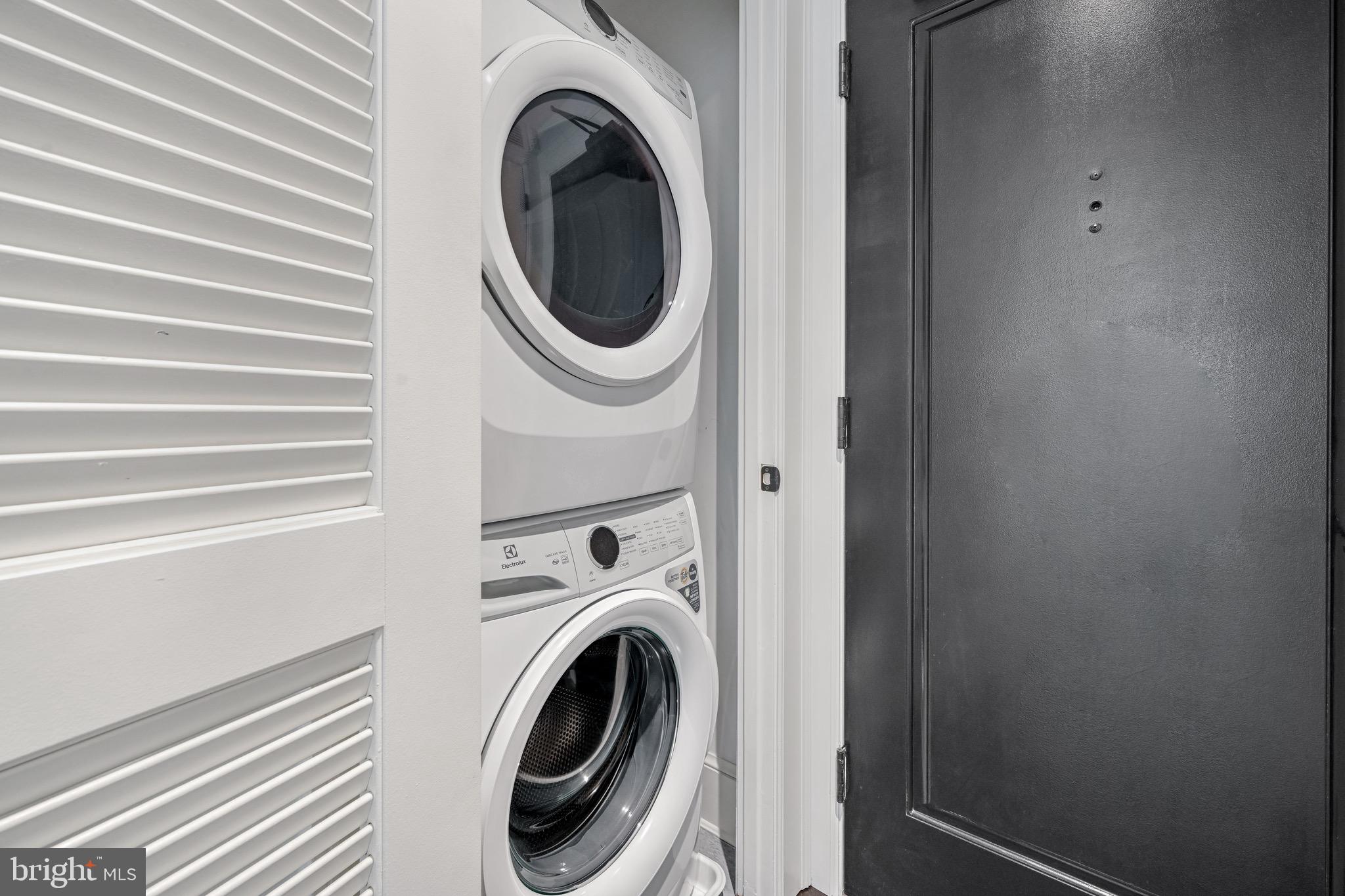 1011 M STREET NW 306