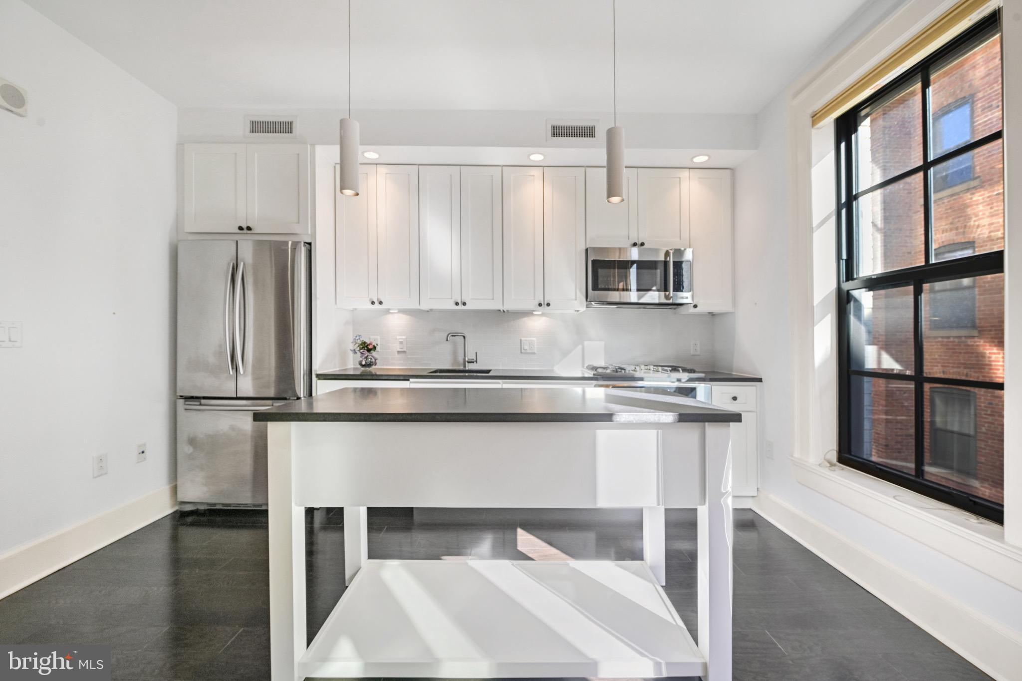 1011 M STREET NW 306