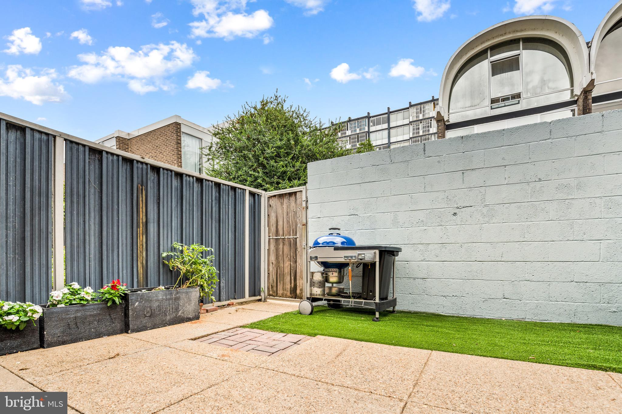 360 N STREET SW T-360