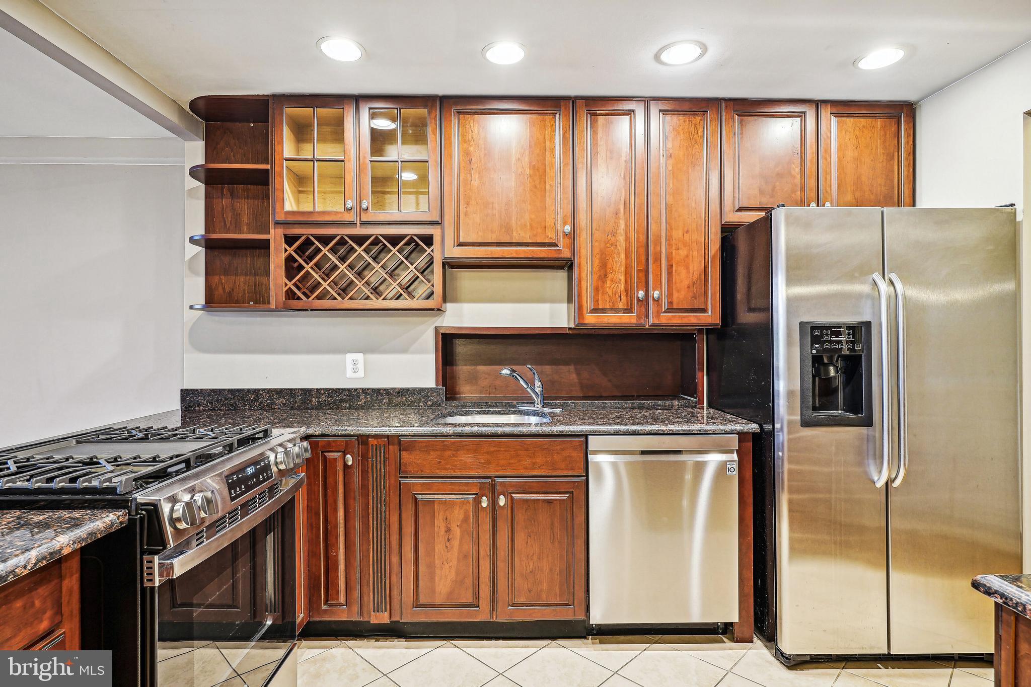 3315 WISCONSIN AVENUE NW 206