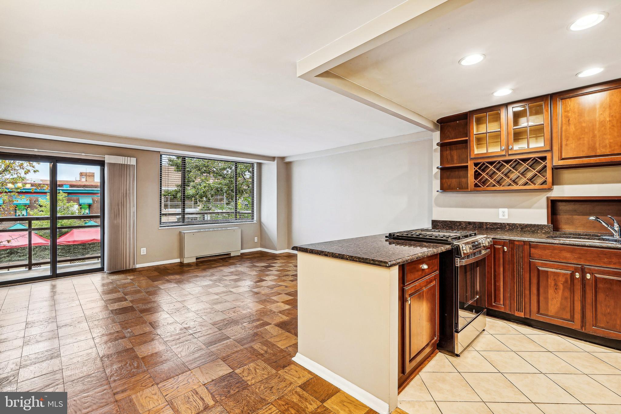 3315 WISCONSIN AVENUE NW 206