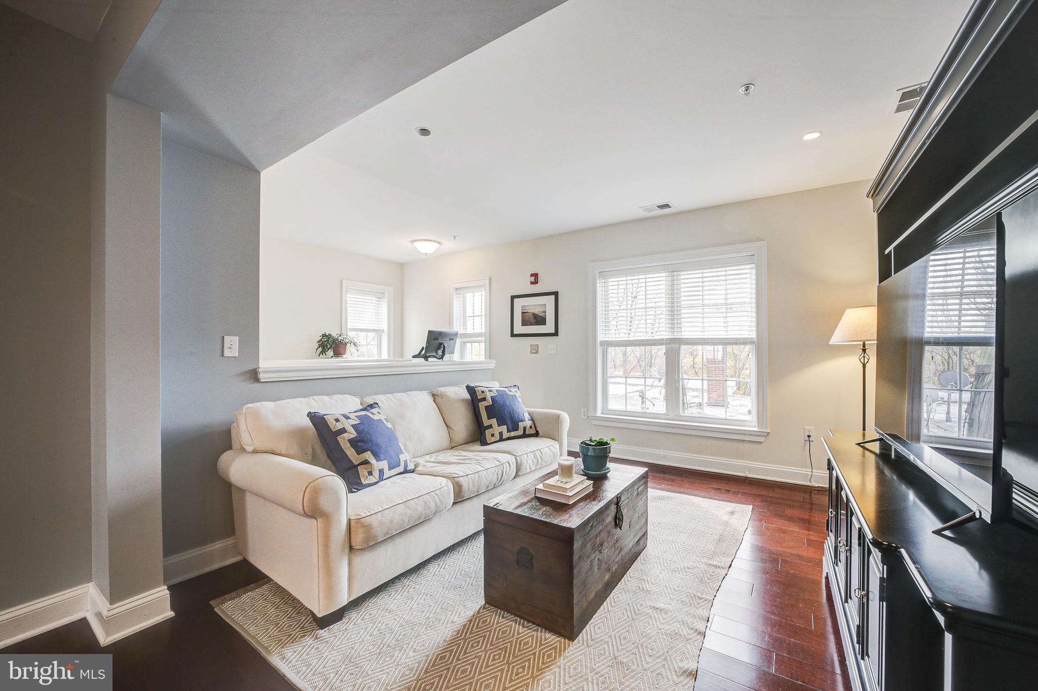 3925 FULTON STREET NW 4