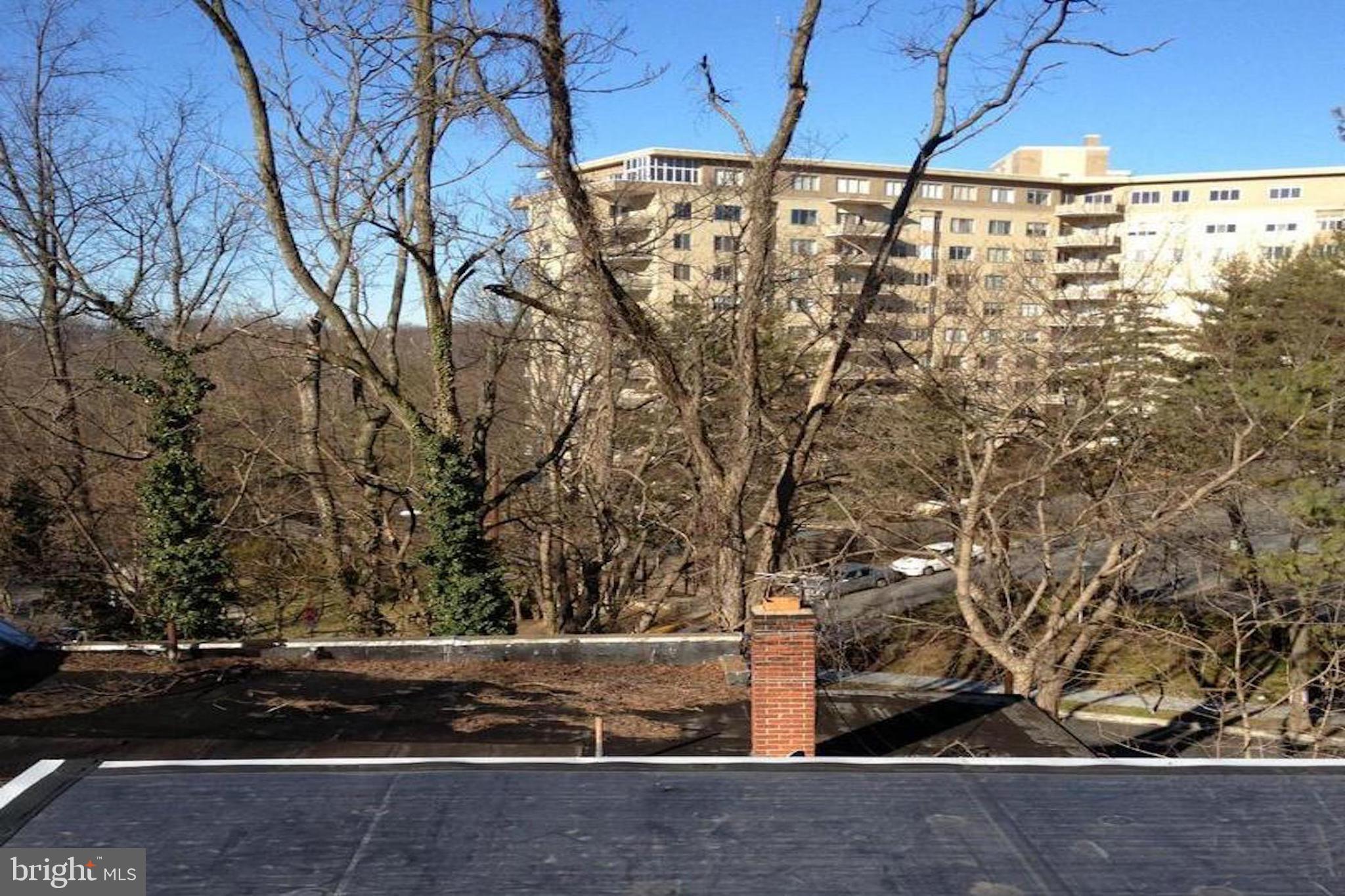 3925 FULTON STREET NW 4