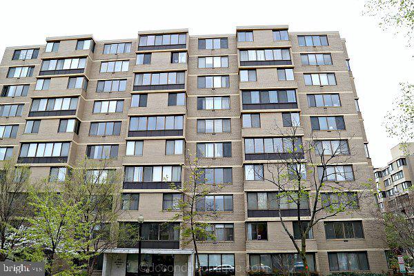 2030 F STREET NW 1008