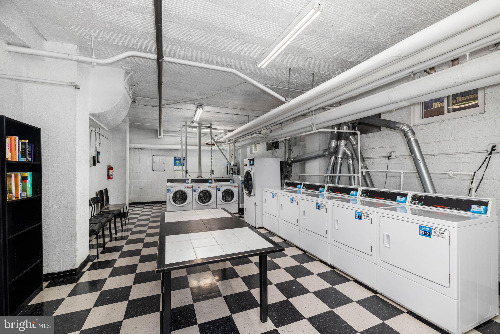 2515 K STREET NW 704