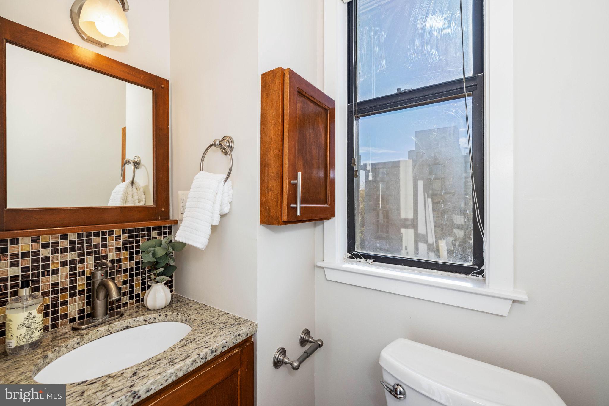 2515 K STREET NW 704