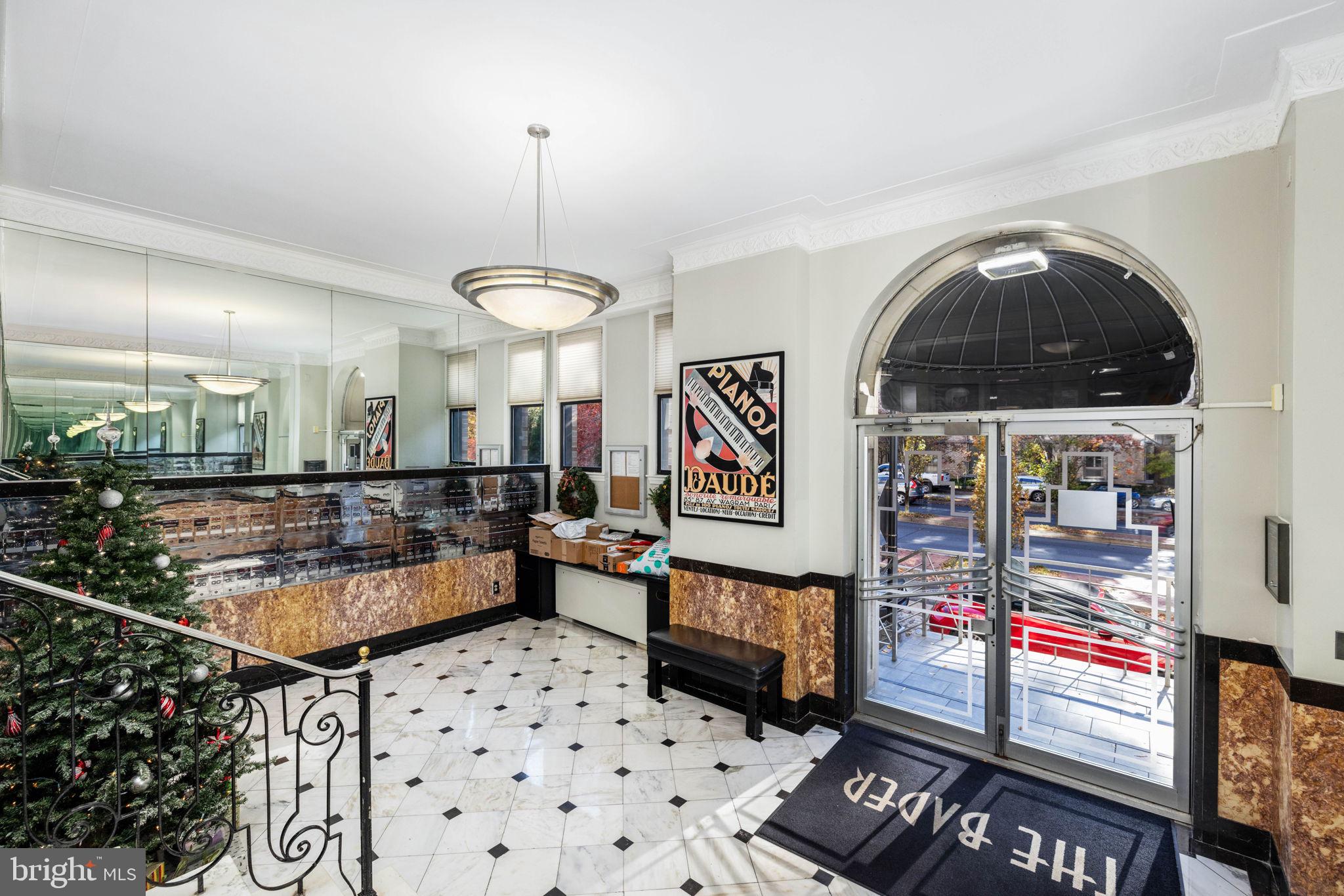 2515 K STREET NW 704