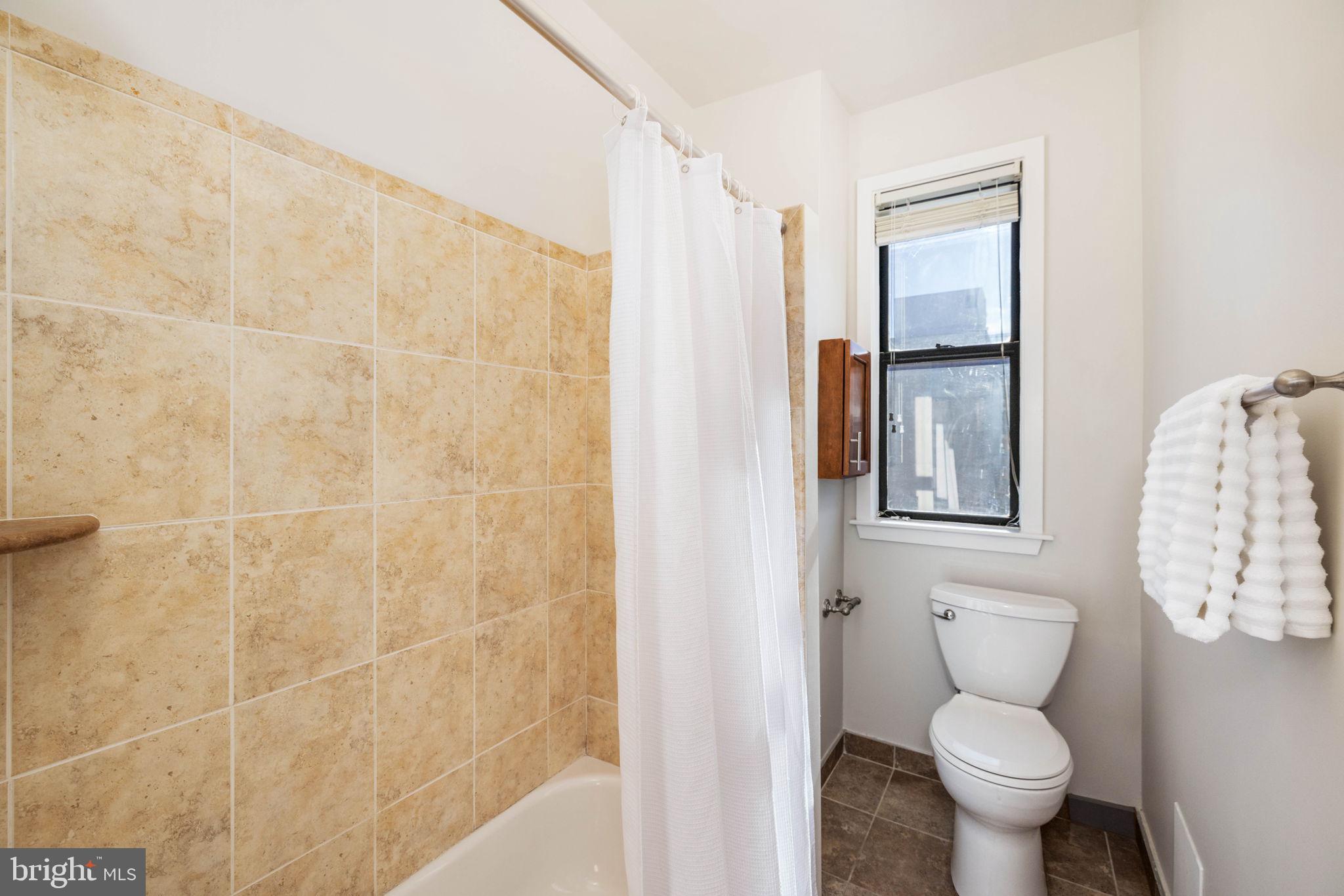 2515 K STREET NW 704