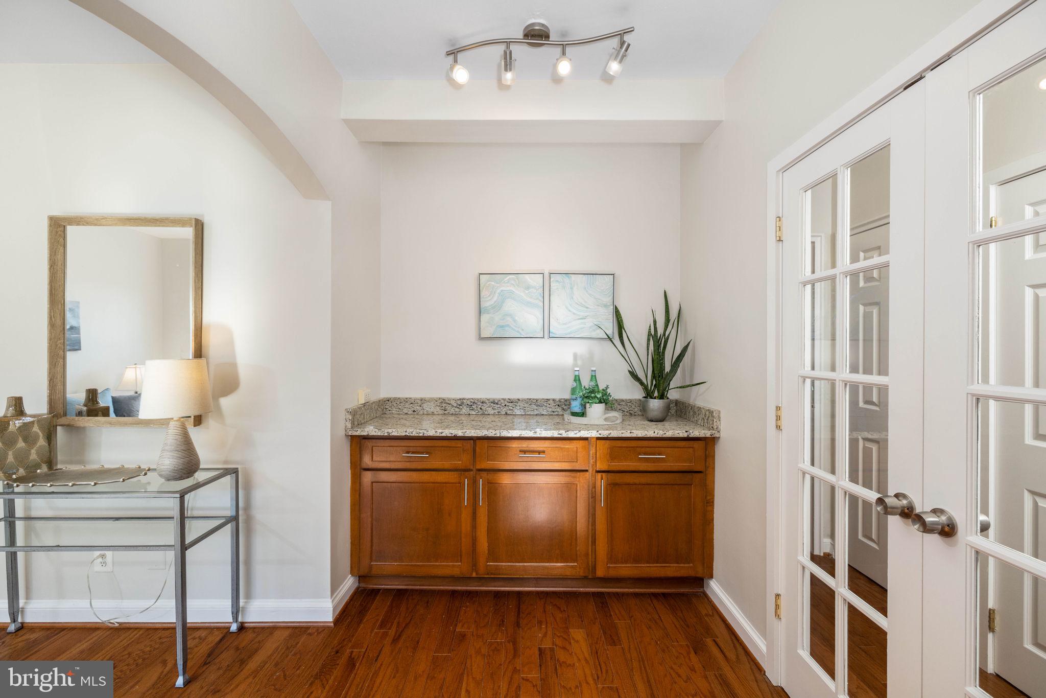 2515 K STREET NW 704