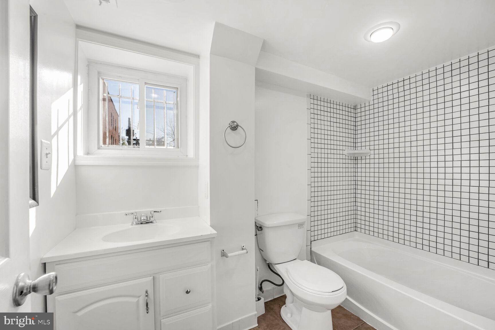 2801 11TH STREET NW 1