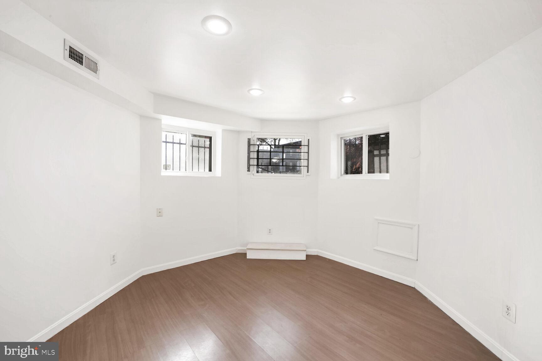 2801 11TH STREET NW 1