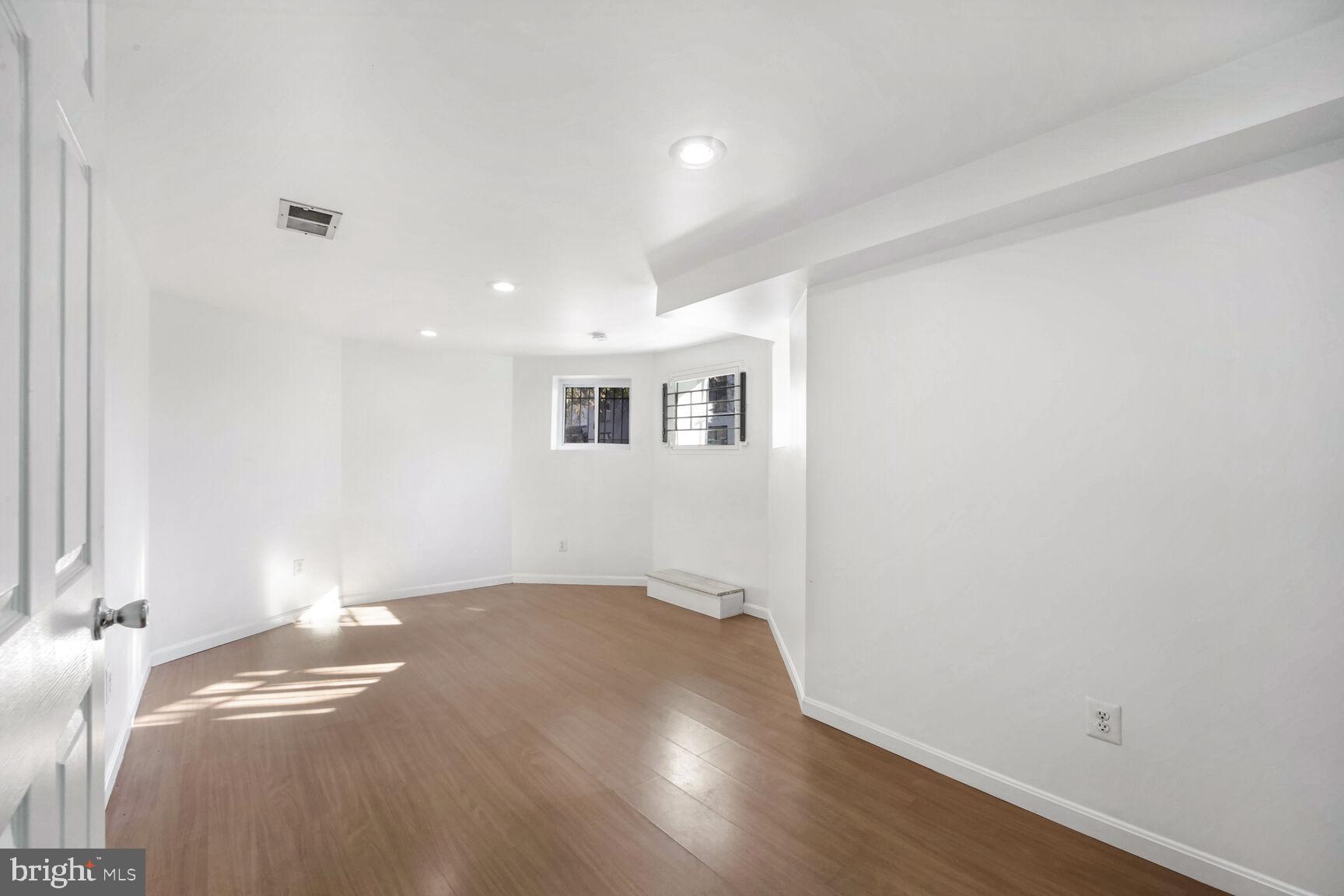 2801 11TH STREET NW 1