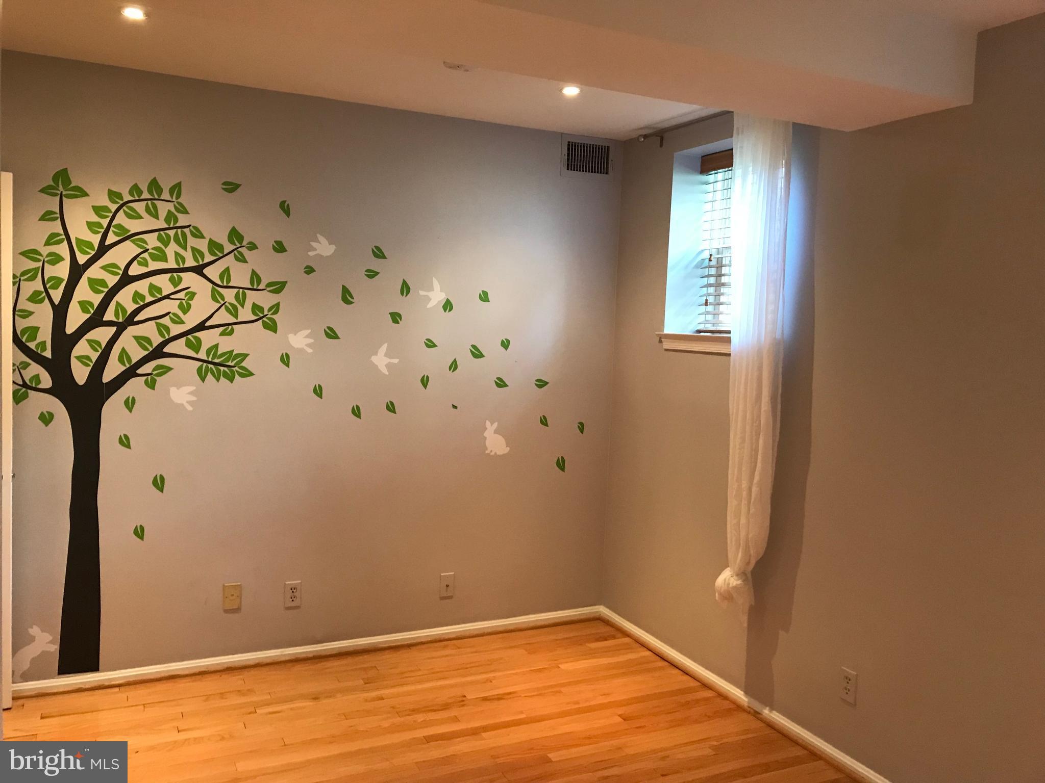 3881 PORTER STREET NW B296