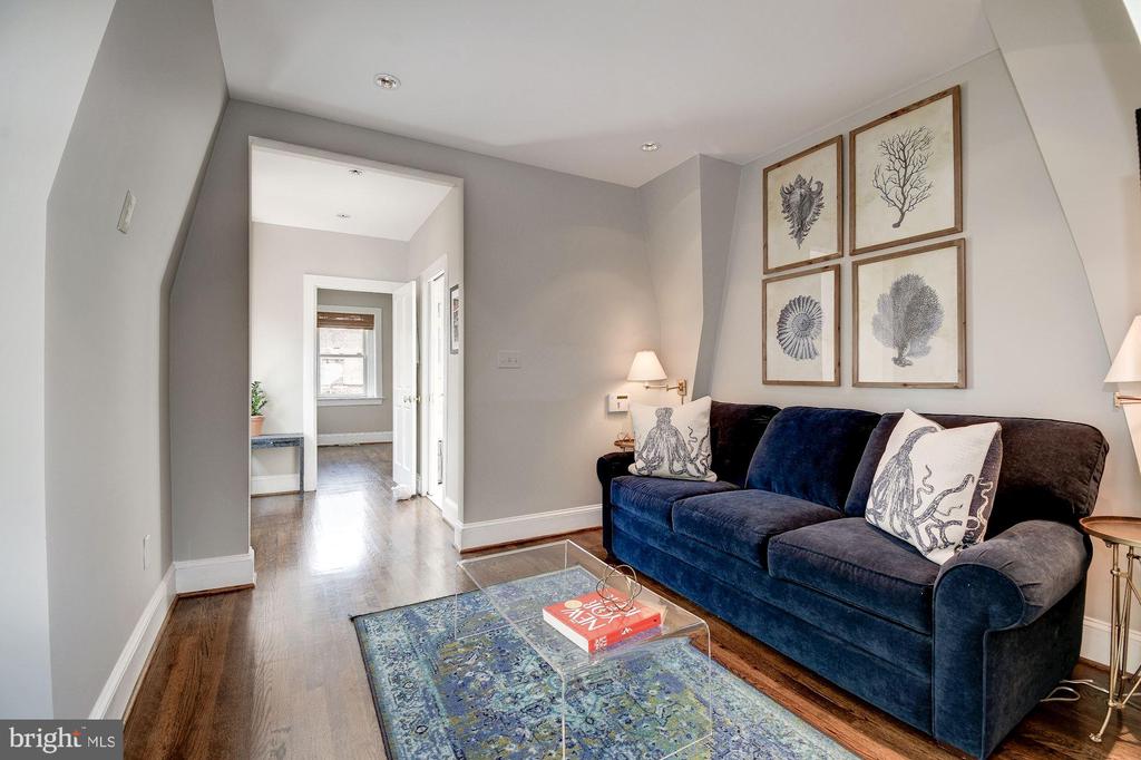 1301 21 ST STREET NW