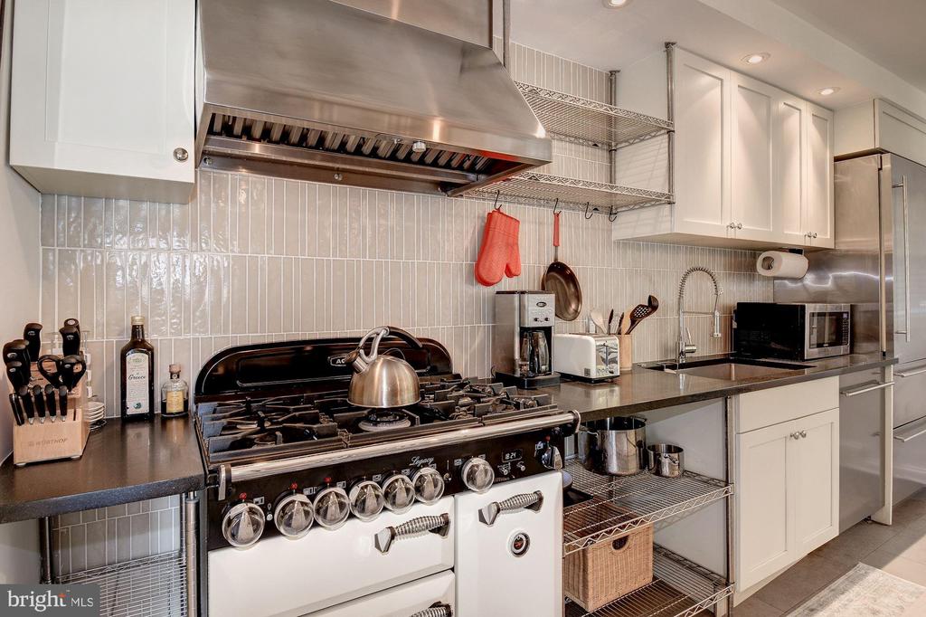 1301 21 ST STREET NW