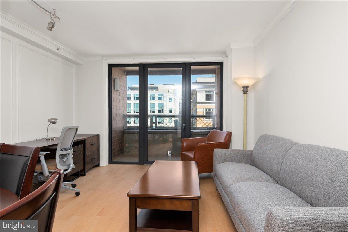 616 E STREET NW 1120