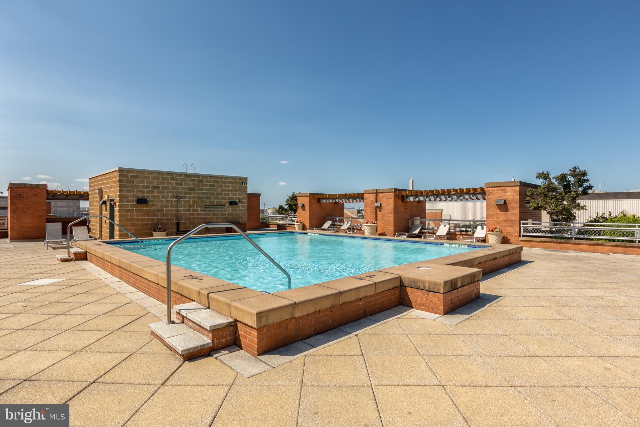 616 E STREET NW 1120