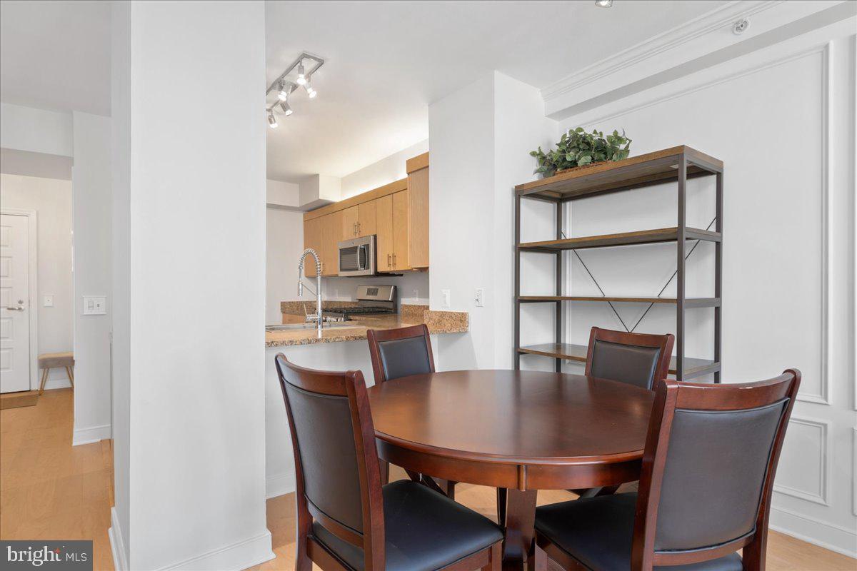 616 E STREET NW 1120