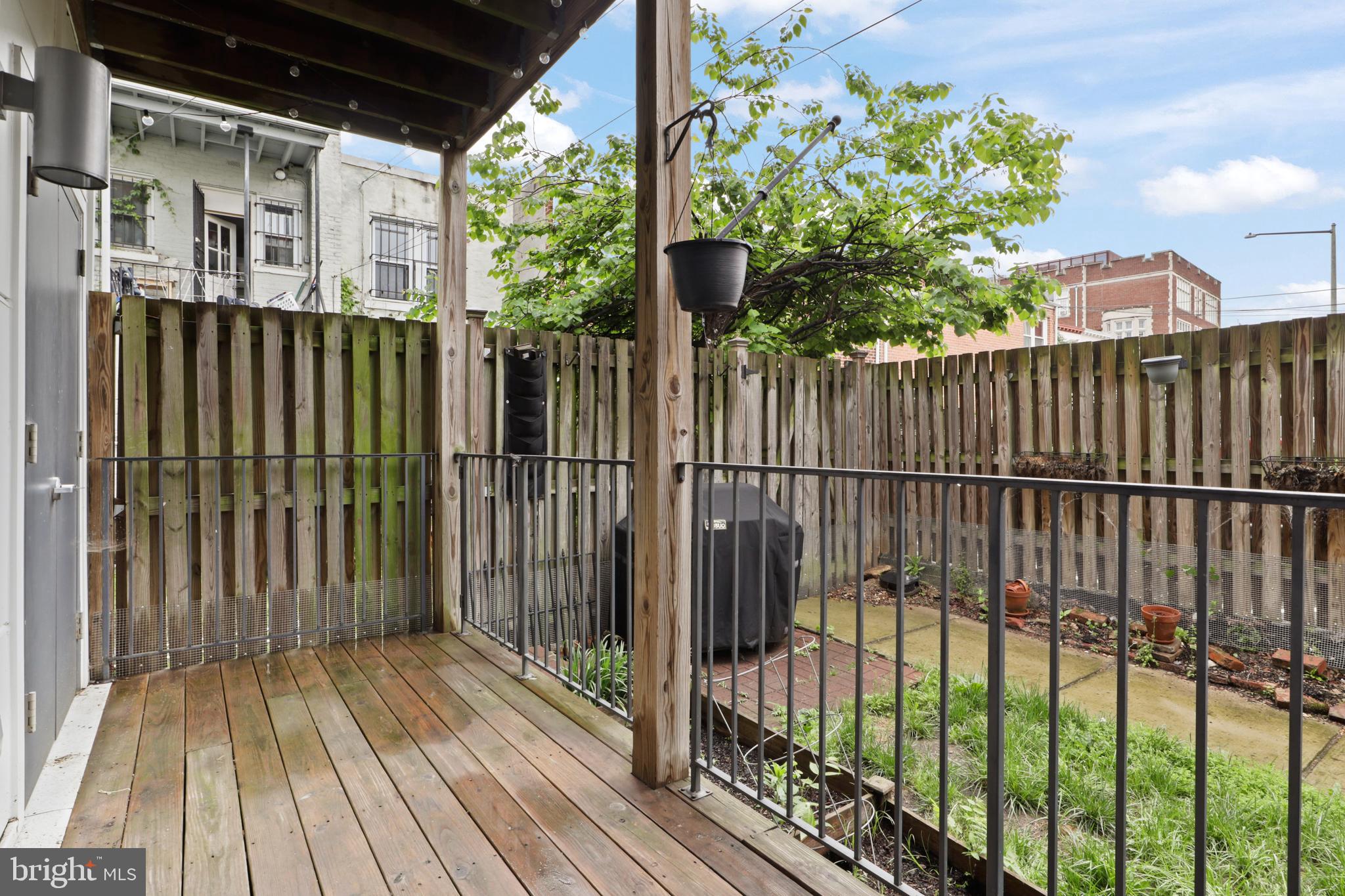 610 NEWTON PLACE NW 3