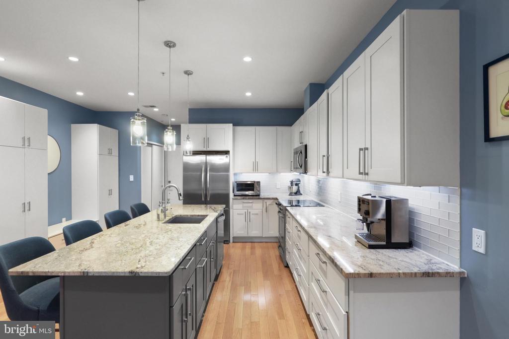 610 NEWTON PLACE NW 3