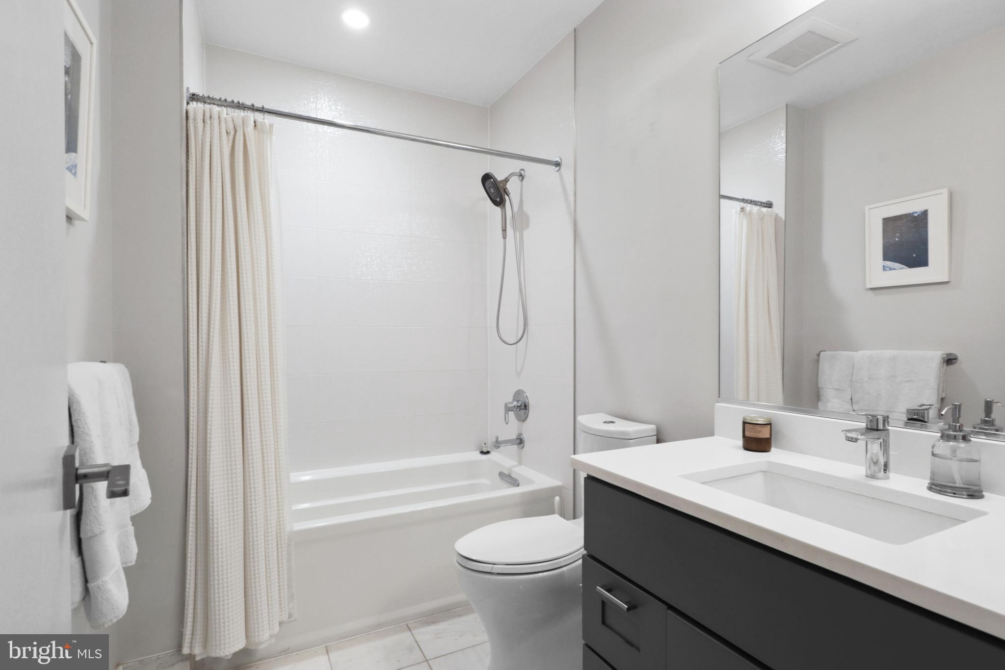 610 NEWTON PLACE NW 3