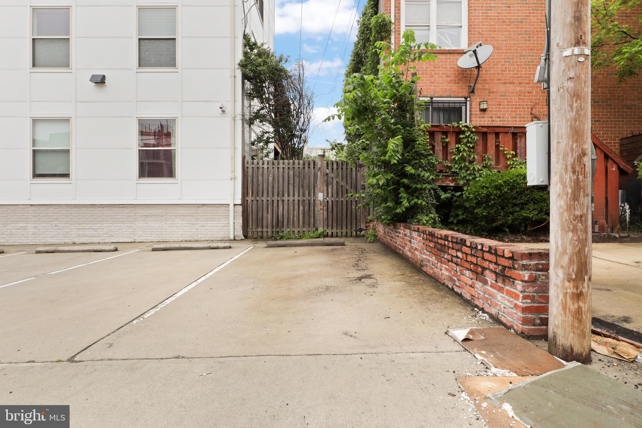 610 NEWTON PLACE NW 3