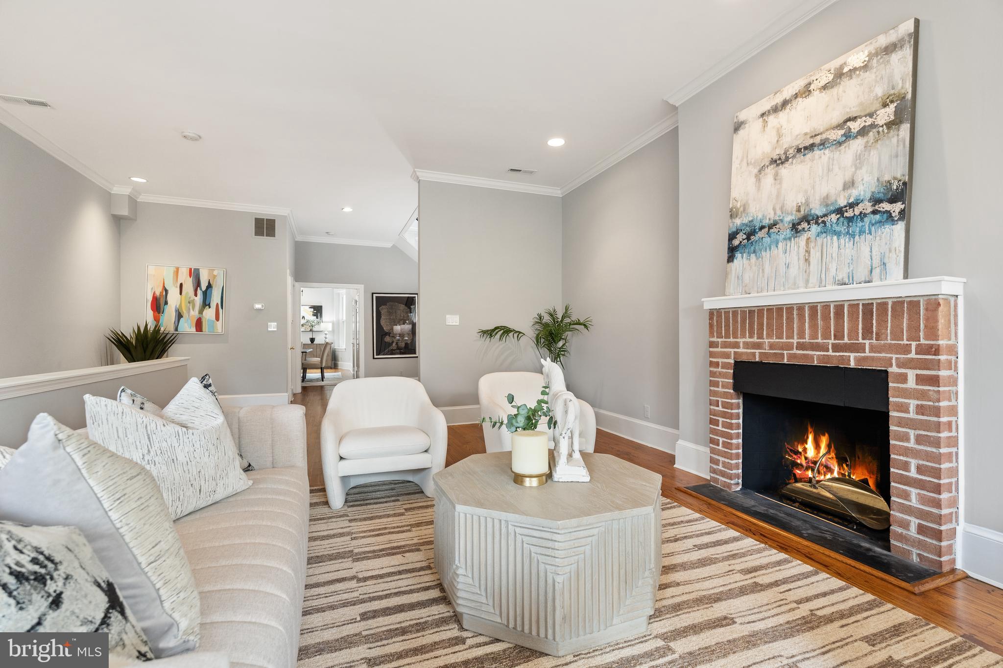 1624 19TH STREET NW PH-301