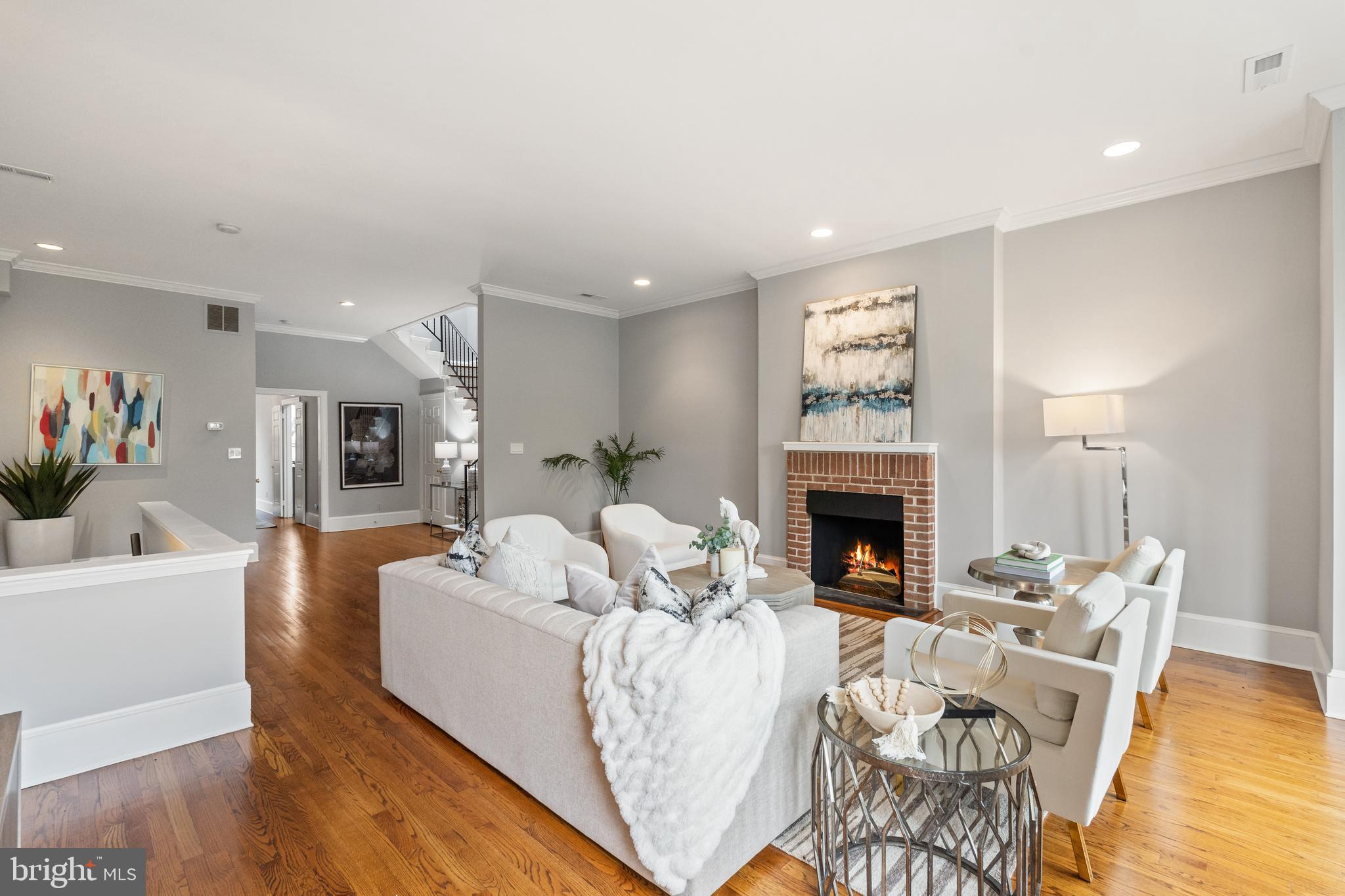 1624 19TH STREET NW PH-301