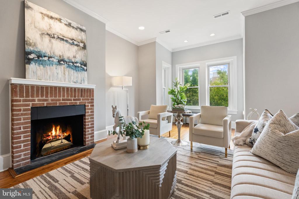 1624 19TH STREET NW PH-301