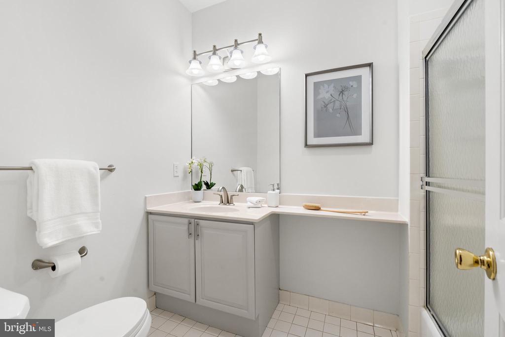 1624 19TH STREET NW PH-301